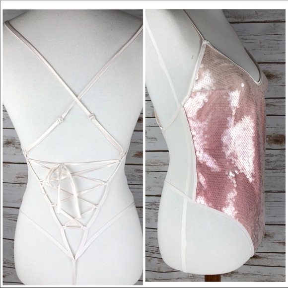 🆕 VS Dream Angles Sequin Bodysuit - Picture 6 of 8